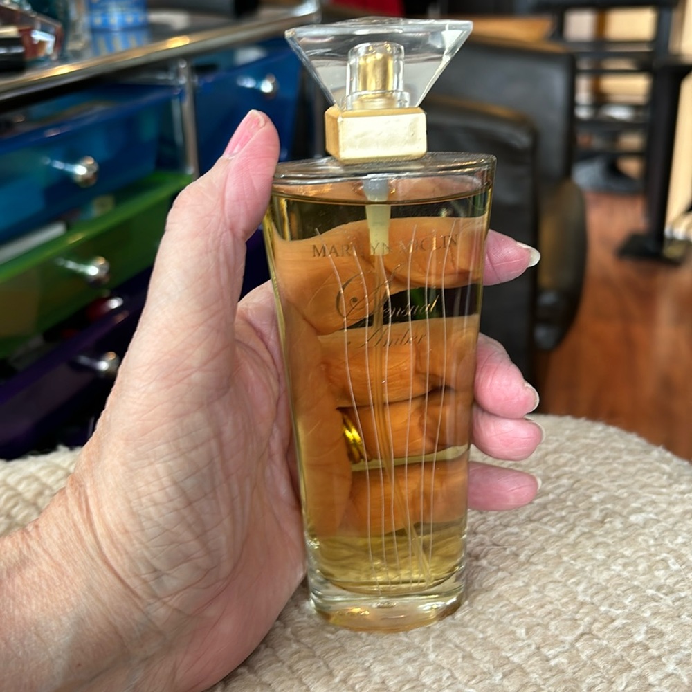 Vintage Marilyn Miglin Sensual Amber 100ml EDP Spray.  Lightly Used.